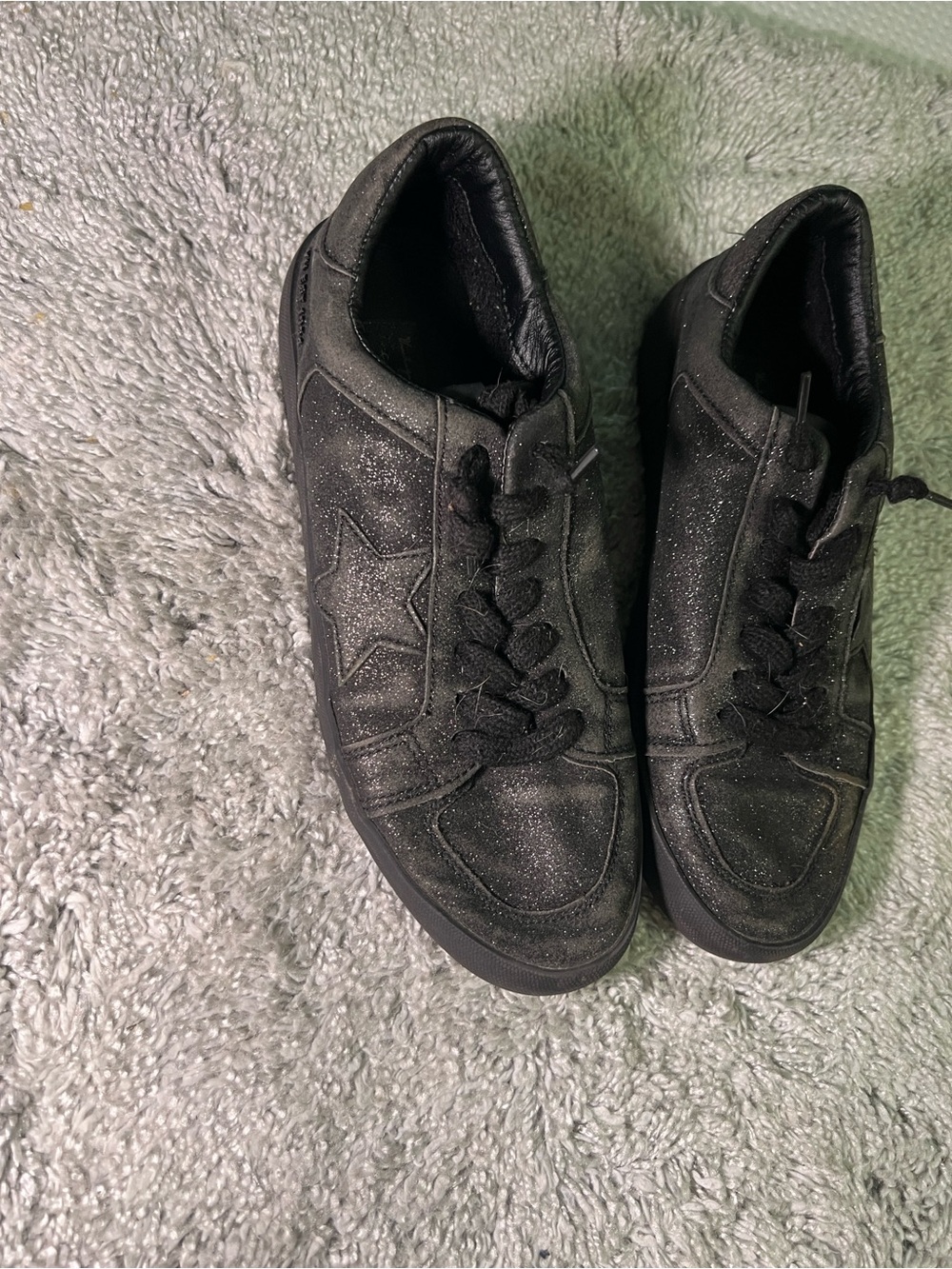 Vintage Havana 1954 Women’s Black Kara Glitter Sneakers with Star-detail